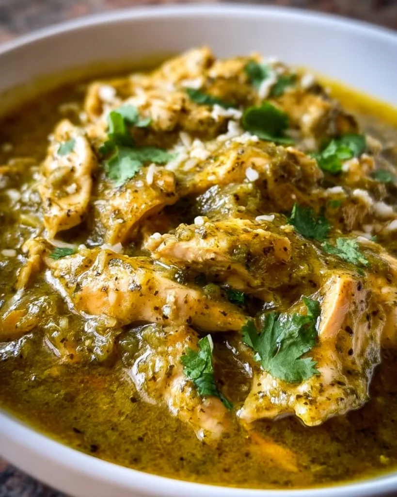 Delicious slow cooker green chili chicken cooked to perfection with spices